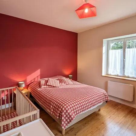 Charmante Maison A Xonrupt-longemer, 80 M² Avec Jardin *