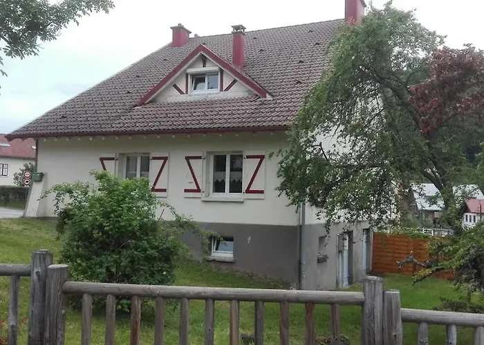 Charmante Maison A Xonrupt-longemer, 80 M² Avec Jardin *